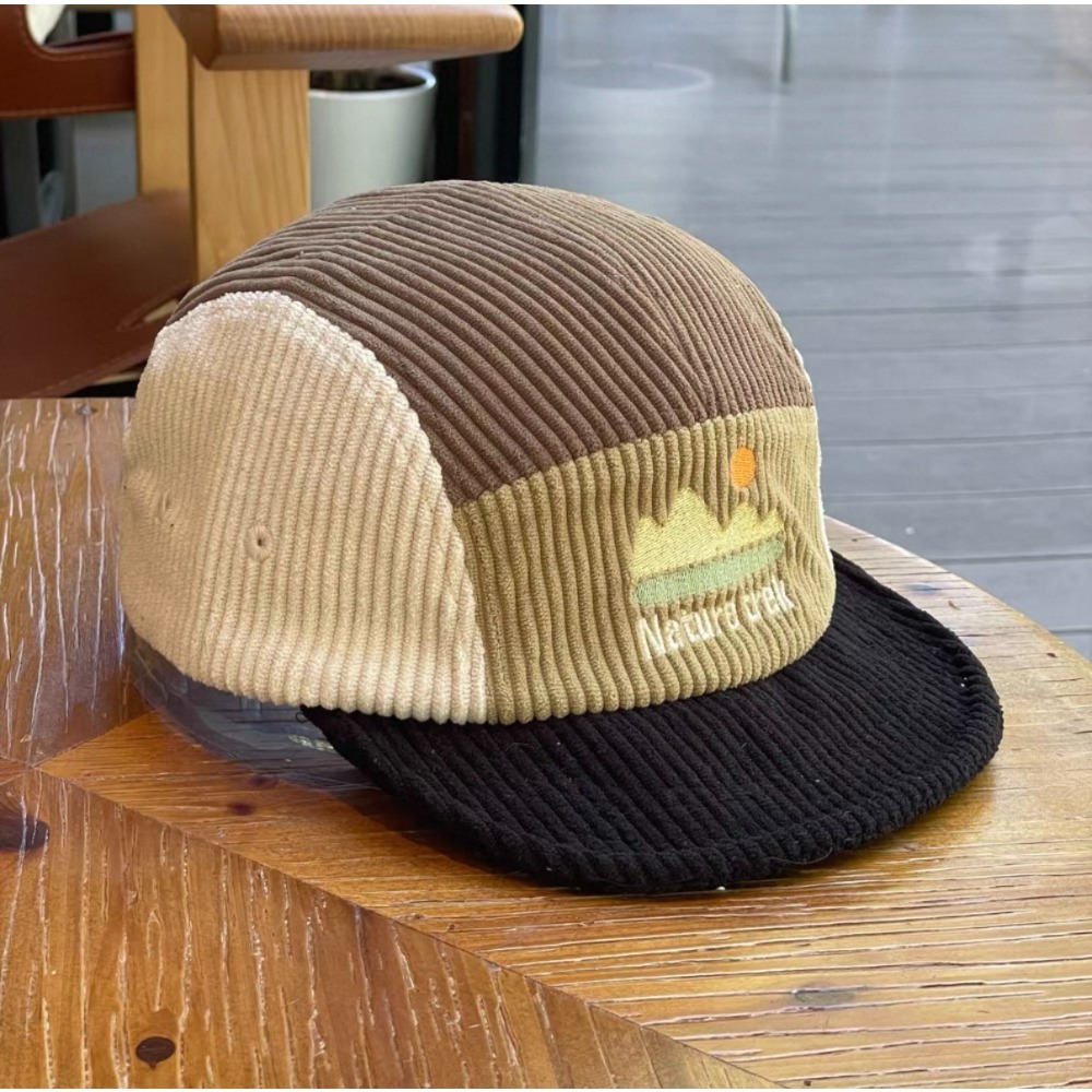 Boné de 5 Painéis com Aba Curt - Corduroy Cap 5 Panel avaliação e preço